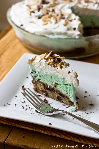 Post image for Ice Cream Cookie Pie