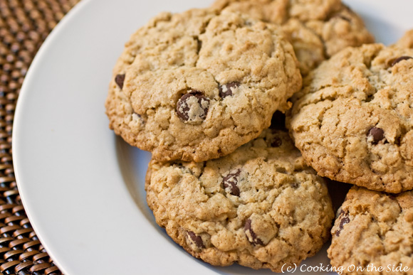 Chocolate Chip Oatmeal Cookies