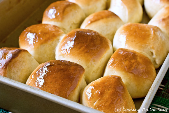 Classic Homemade Dinner Rolls